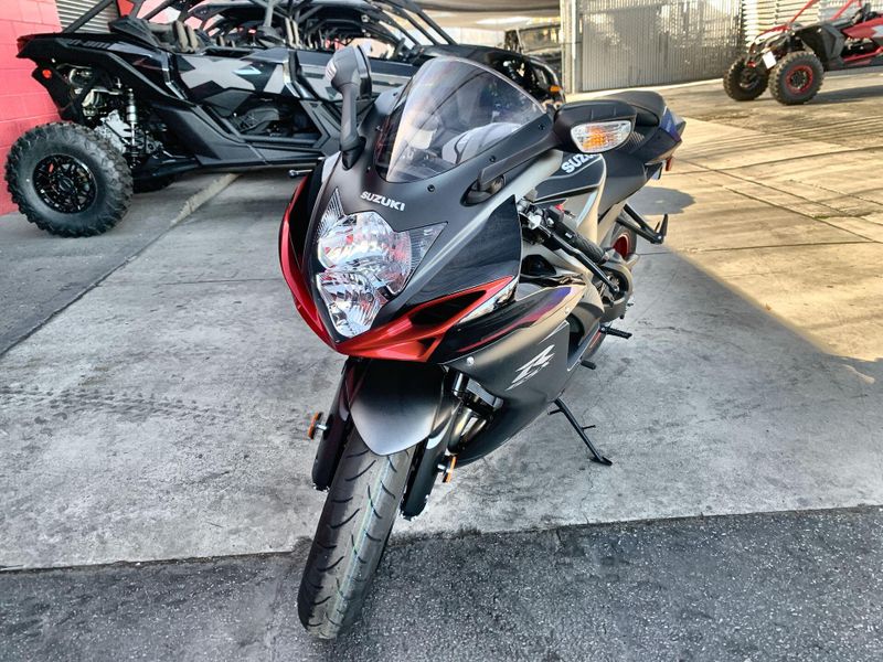 New 2026 Suzuki GSX-R600 Image 17