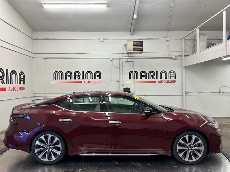 2021 Nissan Maxima PlatinumImage 11