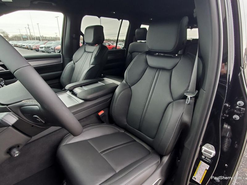 2026 Jeep Grand Grand Wagoneer Wagoneer Limited Altitude 4x4