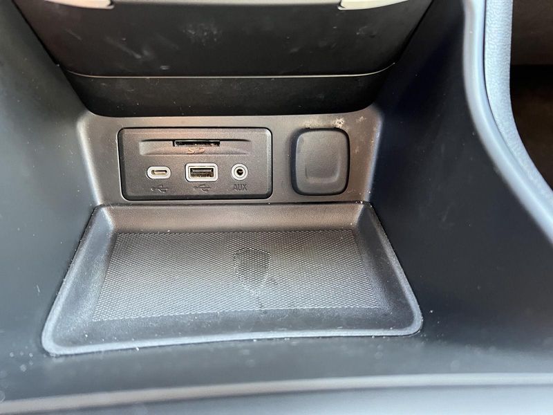 2023 Gmc Terrain SLT photo 29