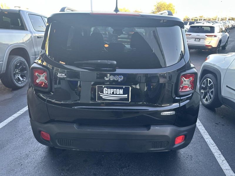 2015 Jeep Renegade LatitudeImage 6