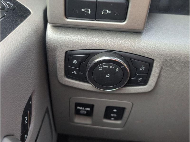 2018 Ford F-150 LariatImage 31