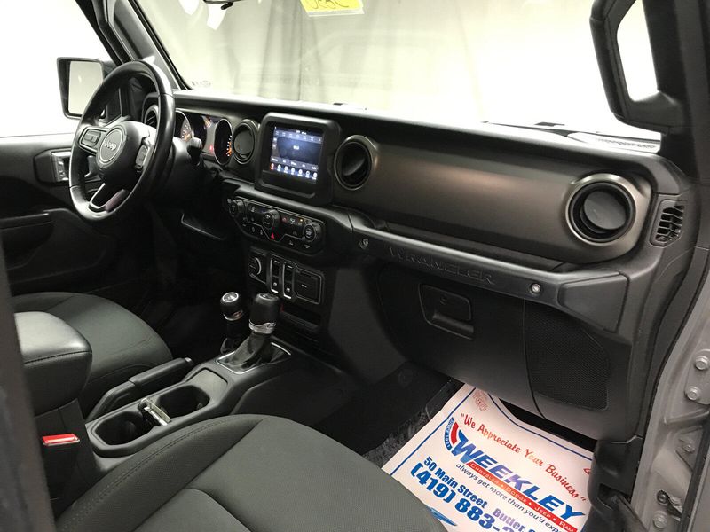 2022 Jeep Wrangler Sport SImage 14