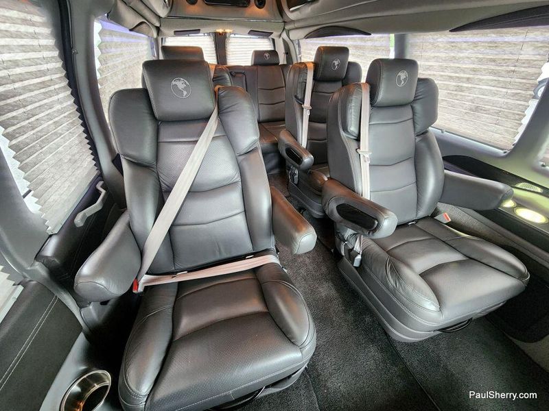 2022 Chevrolet Express Cargo Image 40
