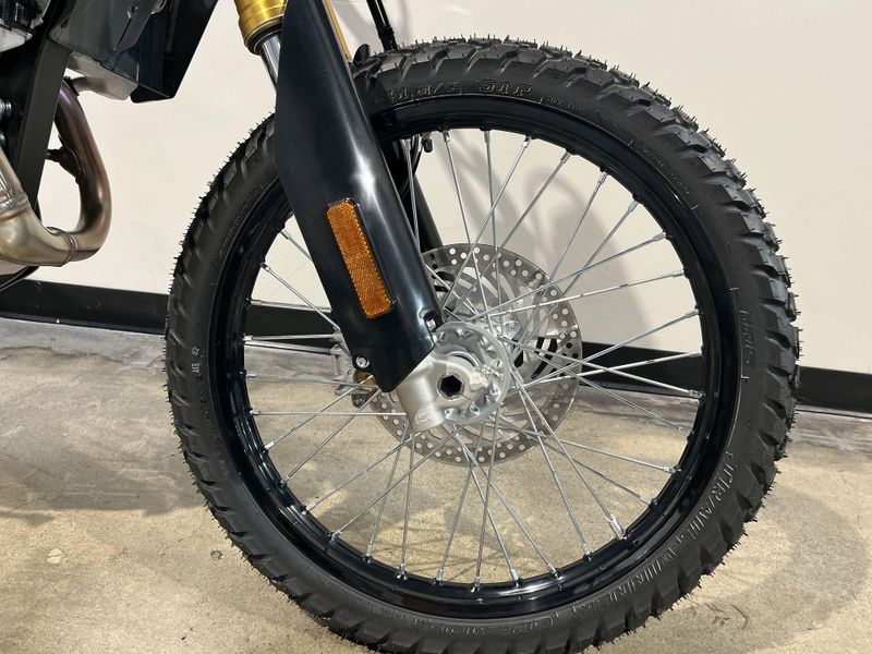 New 2025 Suzuki DR-Z4S Image 10