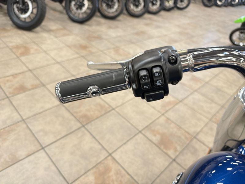 Used 2022 Harley-Davidson SOFTAIL FAT BOY 114 Image 22