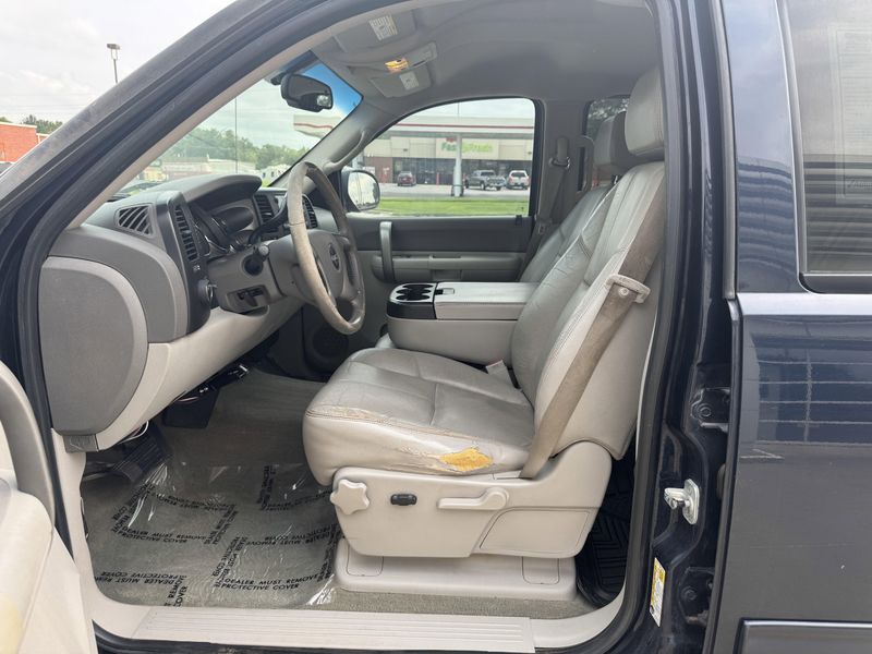 Used 2008 GMC Sierra 1500 SLE1Image 9