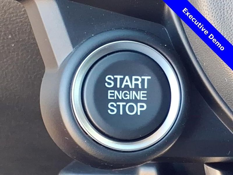 New 2025 Alfa Romeo Tonale IntensaImage 21