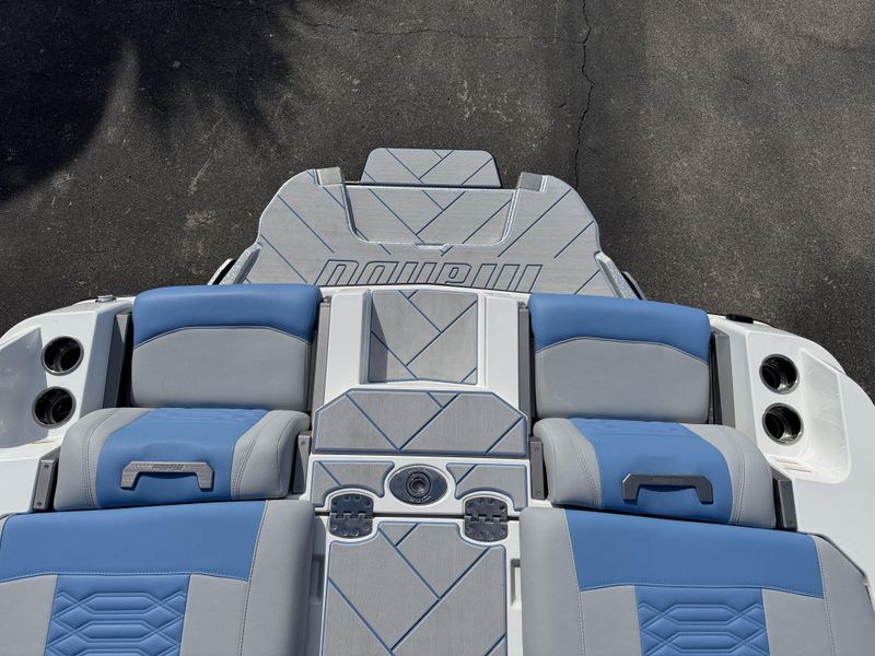 2025 MALIBU WAKESETTER 26 LSV Image 12