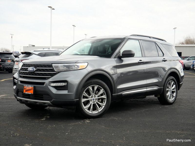 Used 2024 Ford Explorer XLT