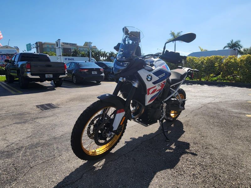 Used 2025 BMW F900GS Image 3