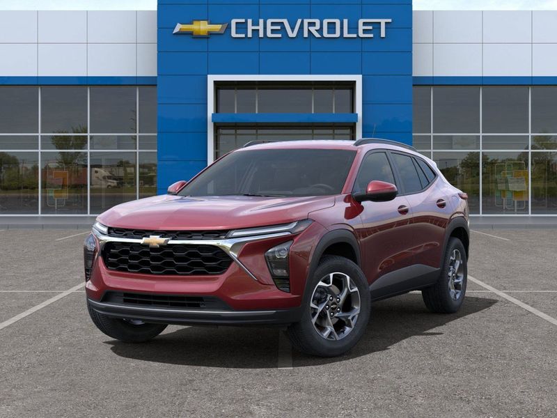 2025 Chevrolet Trax LTImage 6