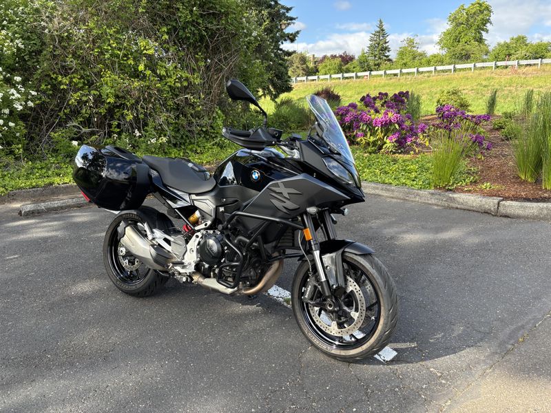2022 BMW F 900 XR 