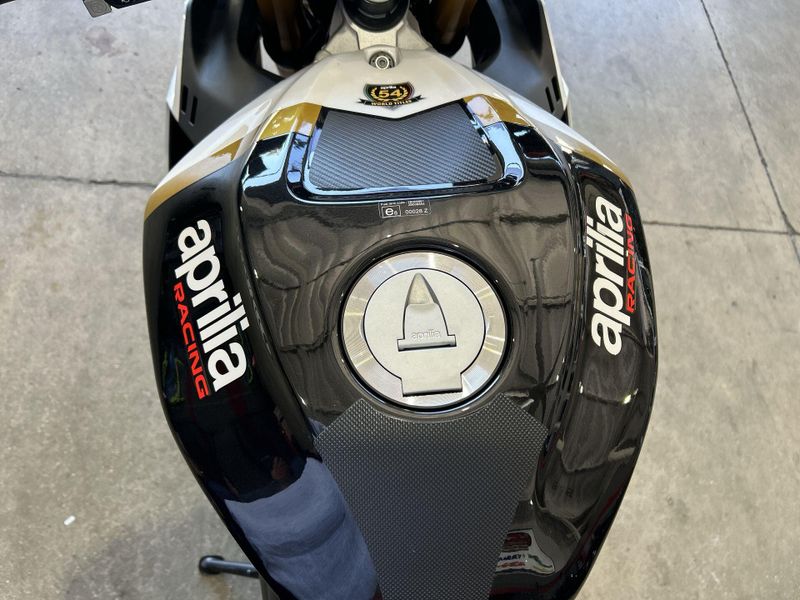 Used 2024 Aprilia TUONO V4 FACTORY 1100 Image 19