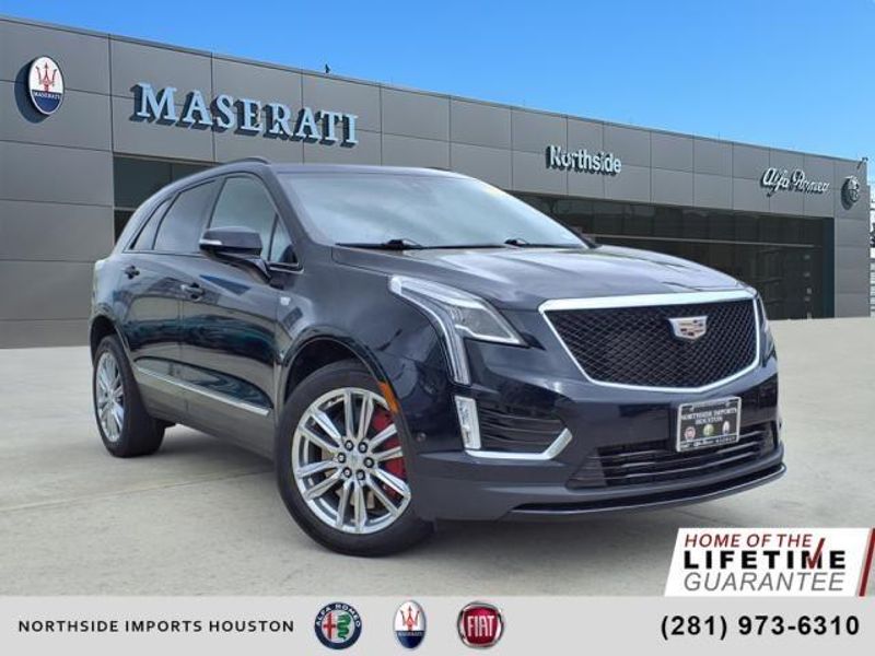 2022 Cadillac XT5 SportImage 1