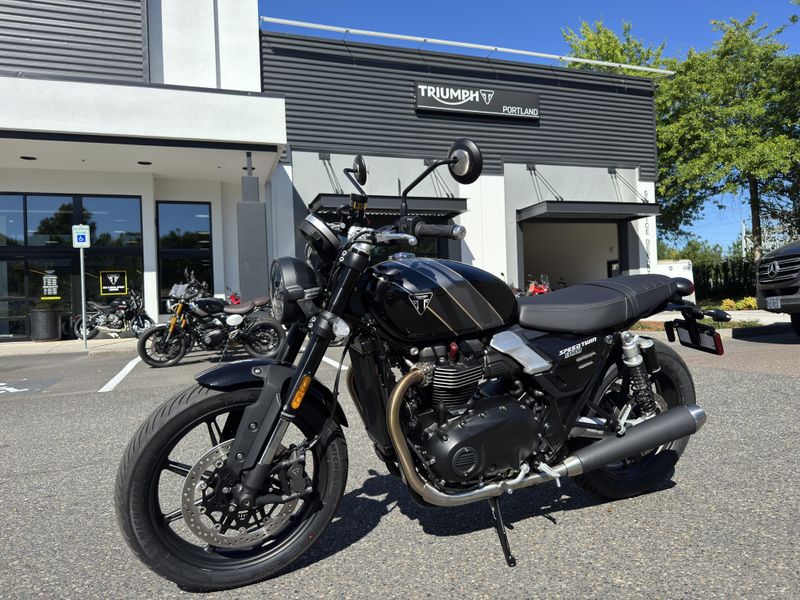2025 Triumph Speed Twin 900 - PHANTOM BLACK 