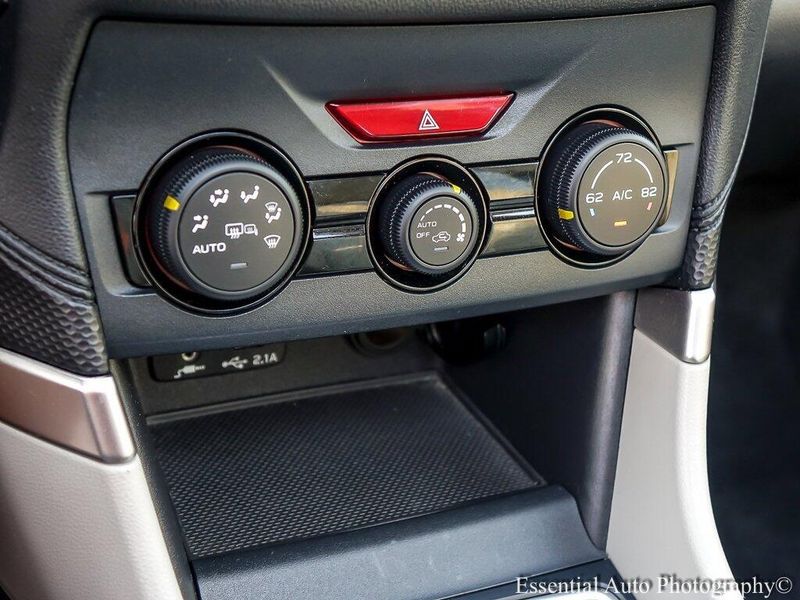 2021 Subaru Forester Premium photo 17