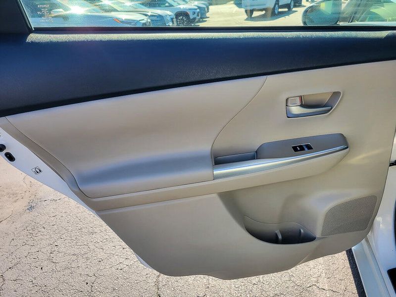2012 Toyota Prius V Two photo 20