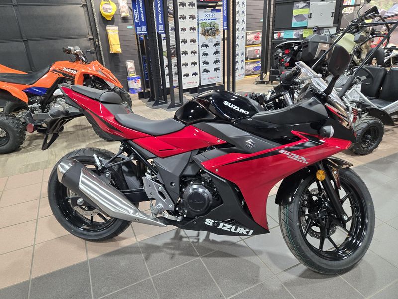 NEW 2025 SUZUKI GSX 250R ABS Image 2