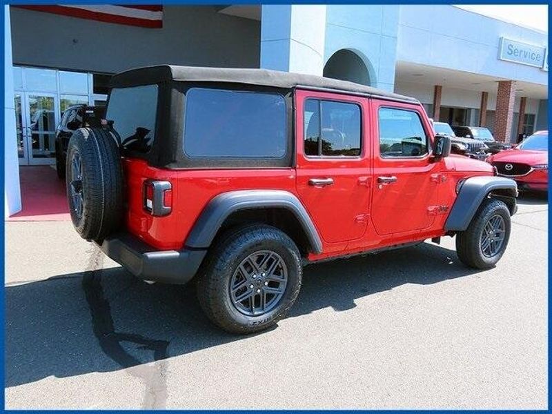 2024 Jeep Wrangler Sport S photo 7