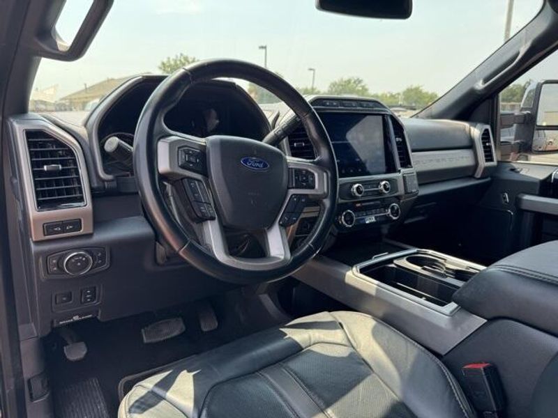 Used 2022 Ford F-350 PlatinumImage 15