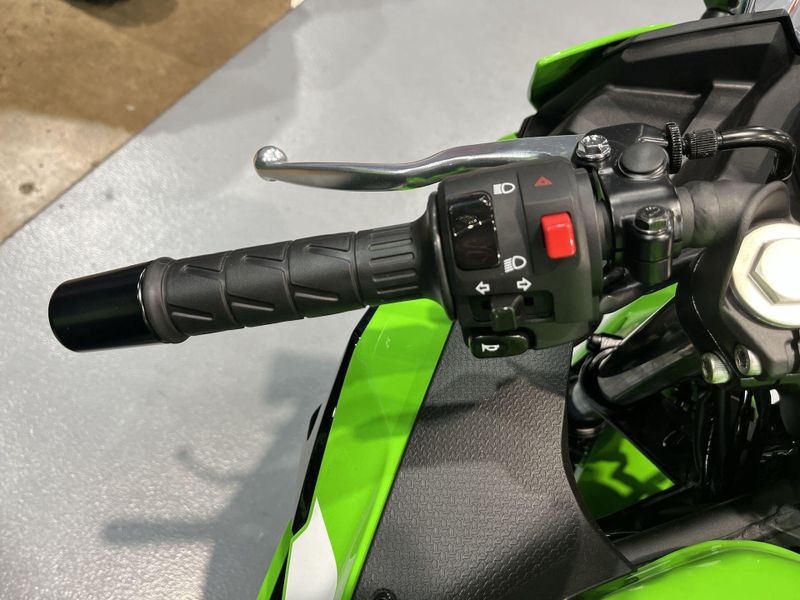 New 2026 Kawasaki NINJA 500 SE ABS Image 15