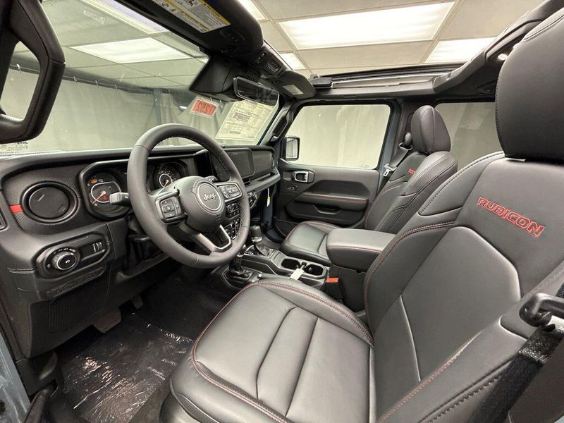 New 2026 Jeep Wrangler 4-door Rubicon XImage 9