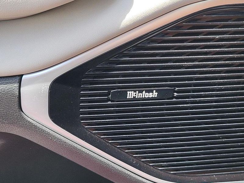 2022 Jeep Wagoneer Series IIIImage 27