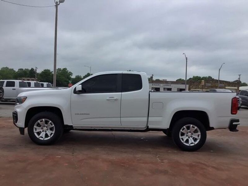 2021 Chevrolet Colorado LTImage 2