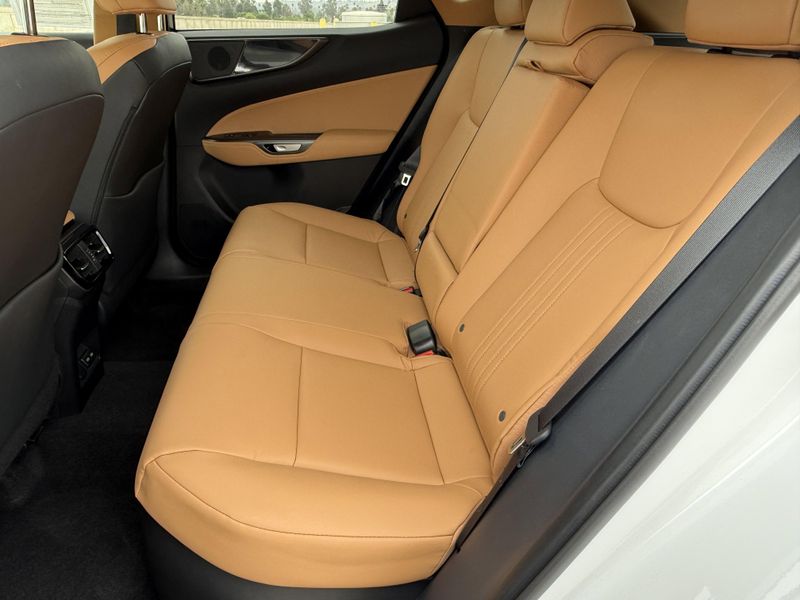 Used 2026 Lexus NX 350hImage 30