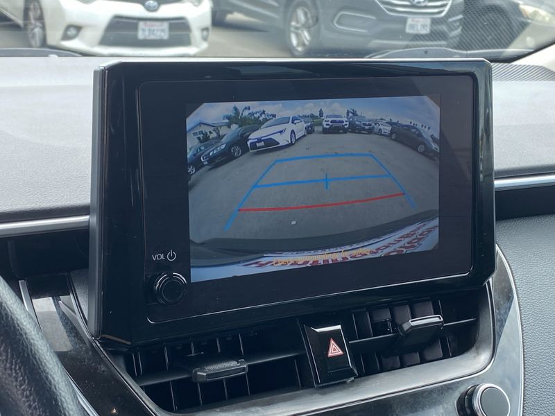 2024 Toyota Corolla LEImage 21