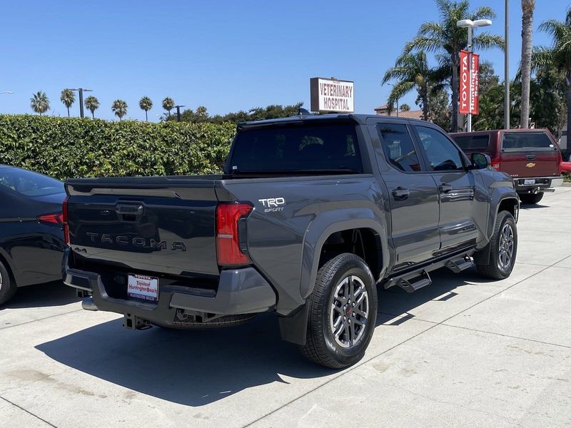 2024 Toyota Tacoma TRD SportImage 4