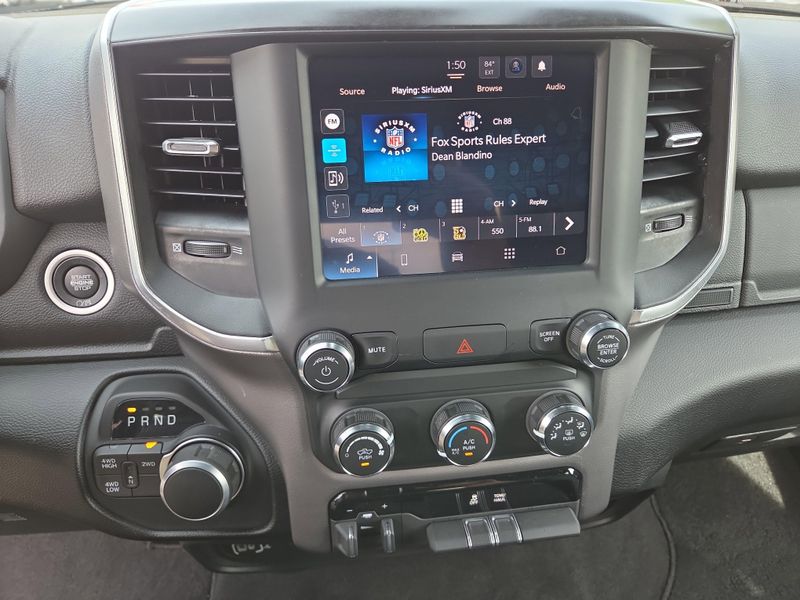 2024 Ram 2500 Big Horn photo 25