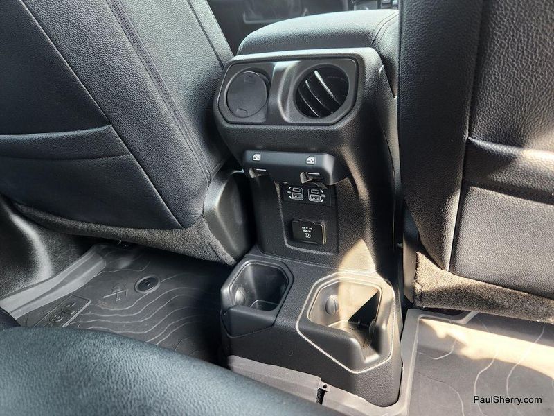 2022 Jeep Gladiator OverlandImage 49