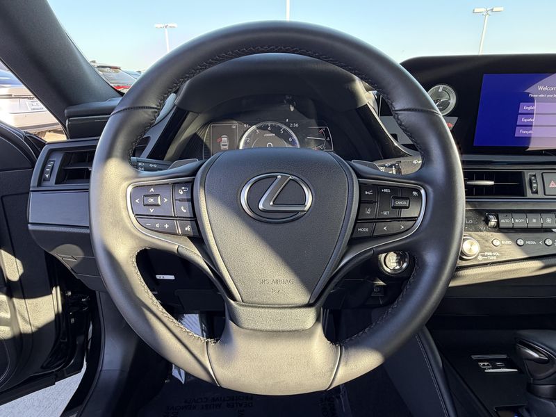 Used 2024 Lexus ES 350Image 25