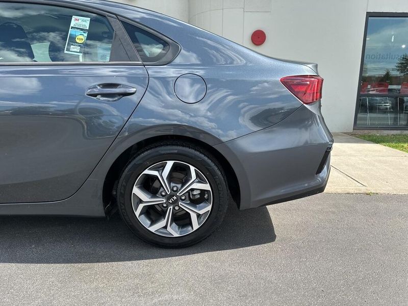 2019 Kia Forte LXSImage 14