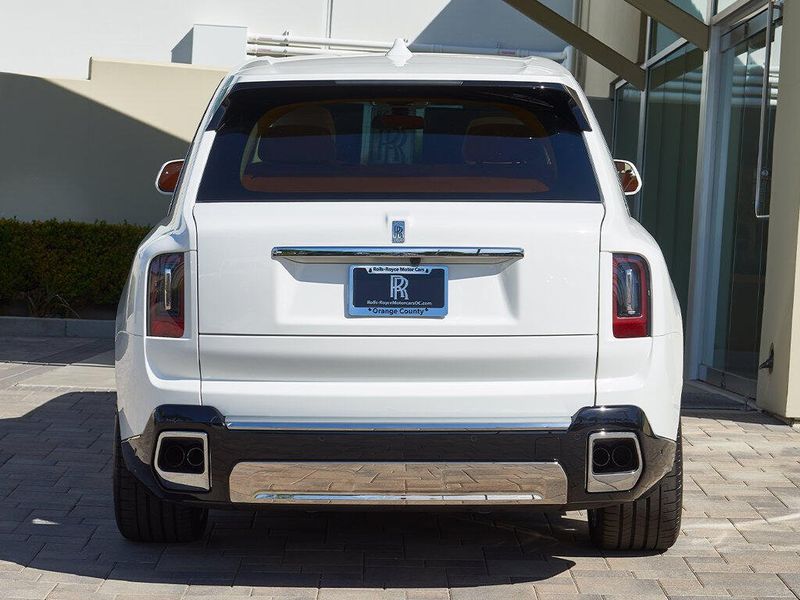 New 2027 Rolls-Royce Cullinan Image 10