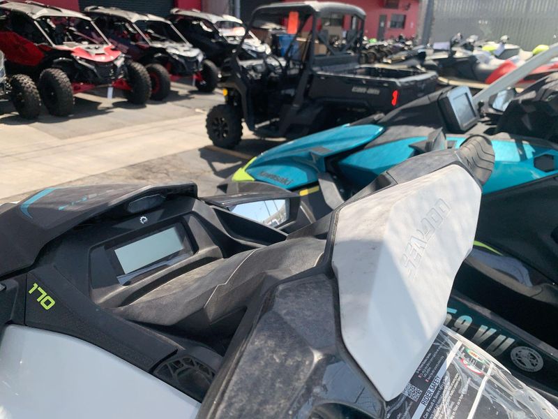 New 2025 Sea-Doo GTI SE 170 (SOUND SYSTEM) Image 7
