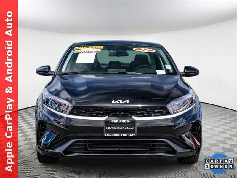 Used 2024 Kia Forte LXSImage 3