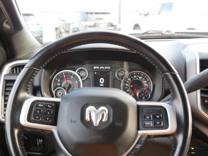 Used 2022 RAM 3500 Big Horn 4x4 4dr Crew Cab 6.3 ft. SB SRW PickupImage 20