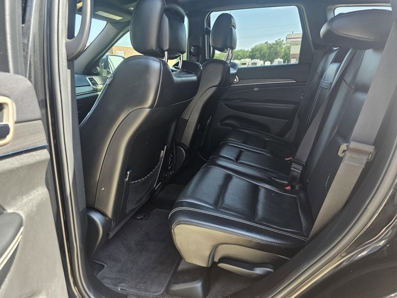 Used 2017 Jeep Grand Cherokee LimitedImage 13