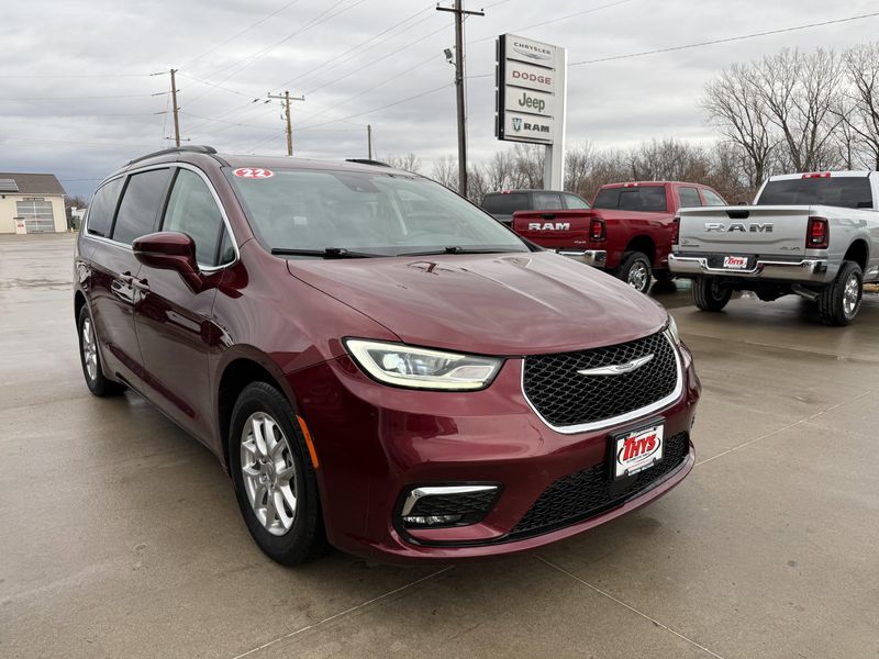Used 2022 Chrysler Pacifica Touring LImage 34