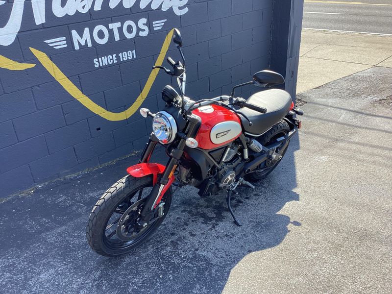 Used 2016 Ducati SCRAMBLER 800 ICON 