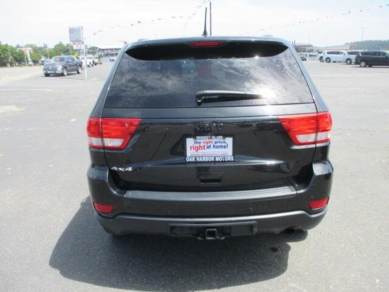 2012 Jeep Grand Cherokee Laredo AltitudeImage 8
