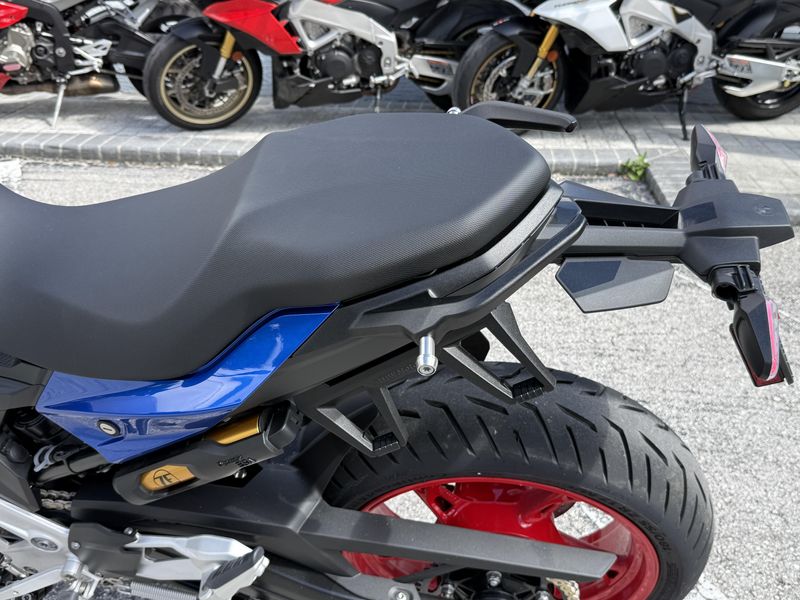 2026 BMW F 900 XR