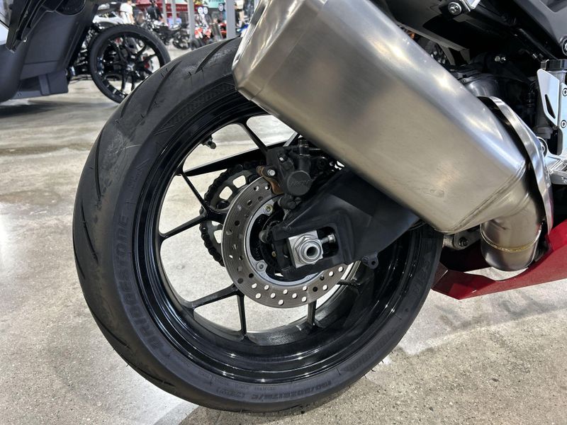2024 Honda CBR1000RR  in a RED exterior color. Del Amo Motorsports of Redondo Beach (424) 390-7811 delamomotorsports.com 