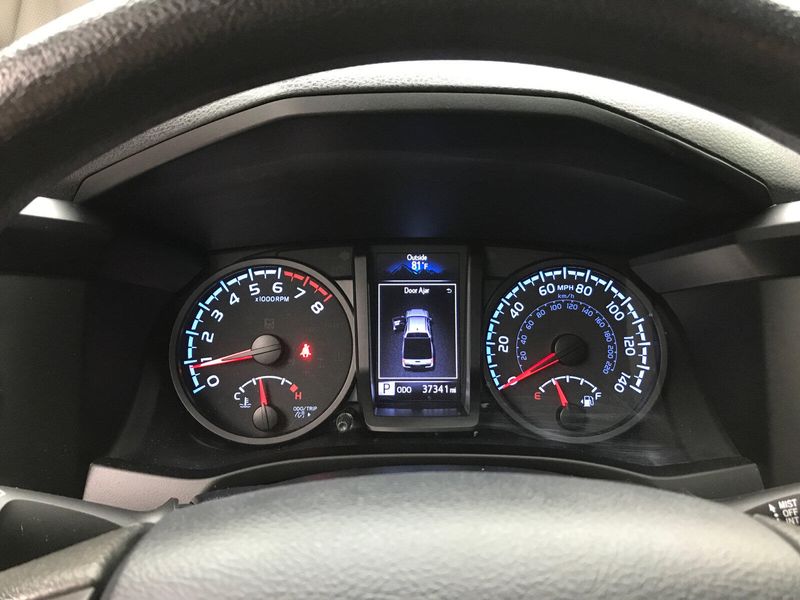 2020 Toyota Tacoma SRImage 5