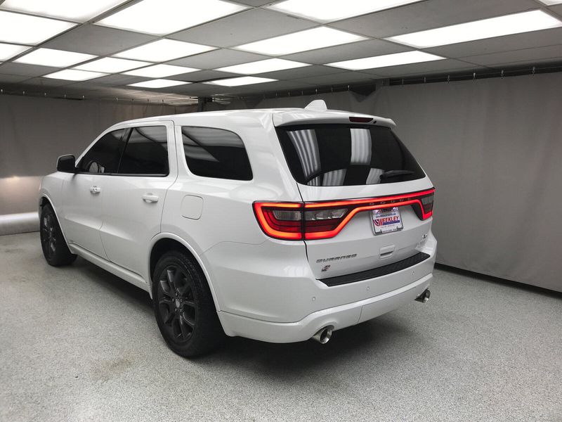 2018 Dodge Durango R/T photo 16