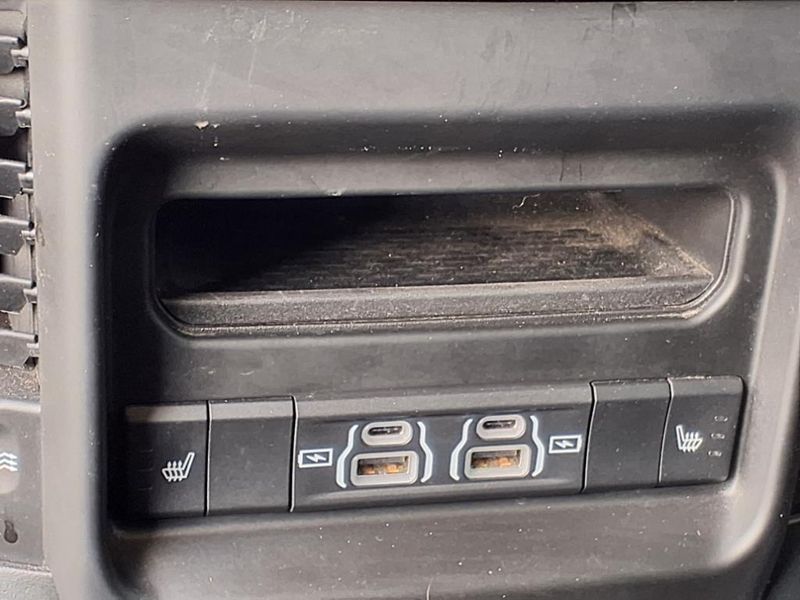 Used 2021 RAM 1500 LaramieImage 19