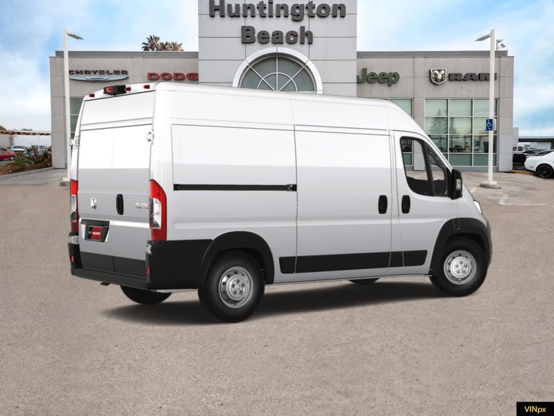 2024 RAM ProMaster 1500 BaseImage 8